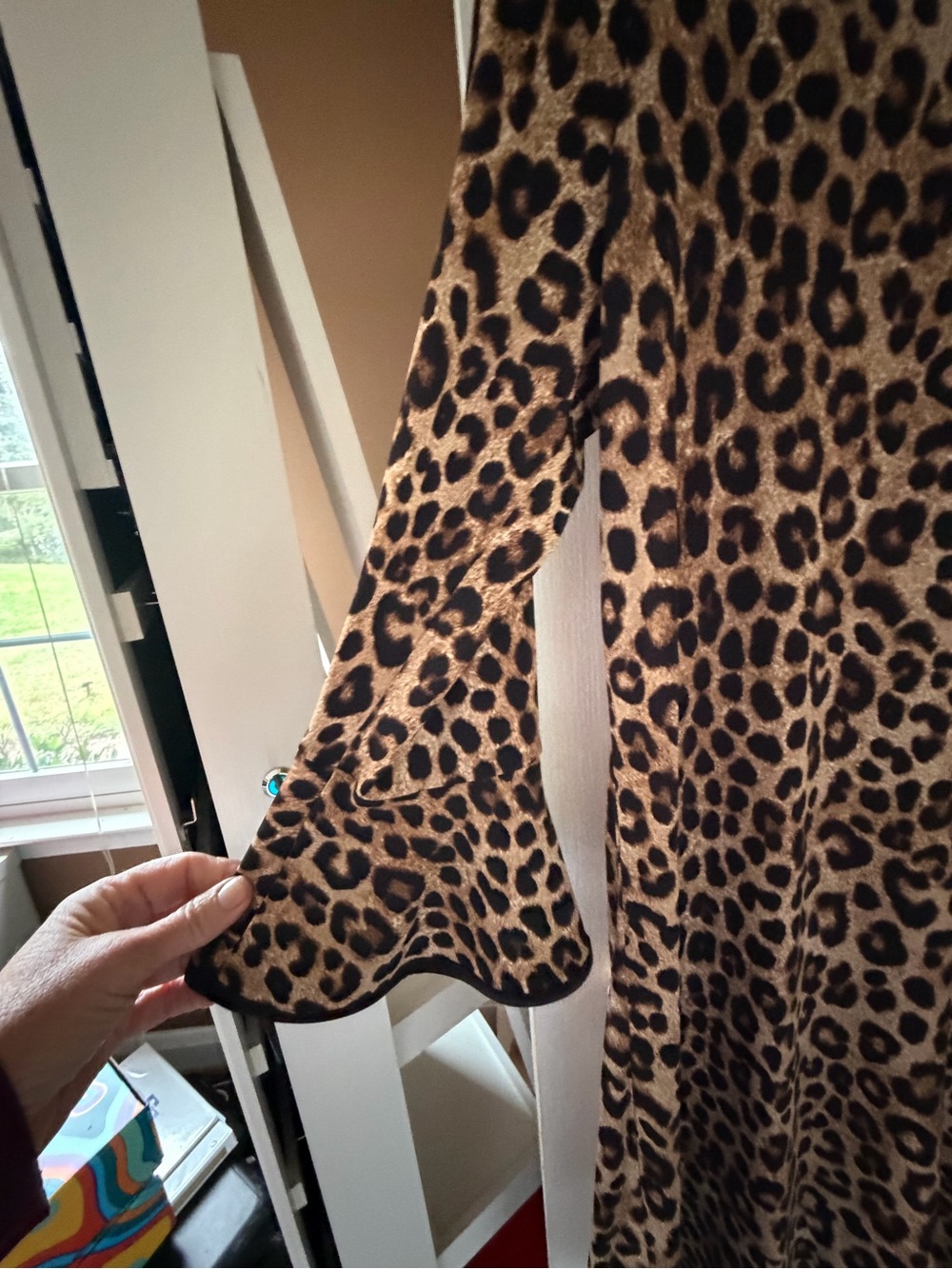 Michael Kors leopard print dress w Ruffle Bottom, L/P, like new - Picture 6 of 10